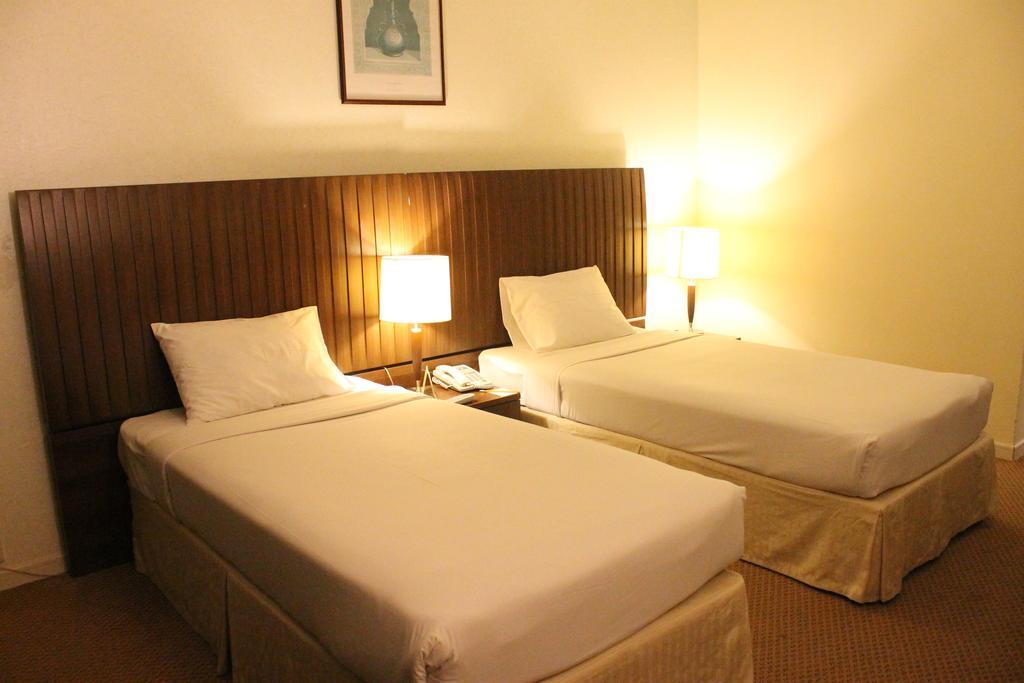Ramada By Wyndham Beach Hotel Ajman Luaran gambar